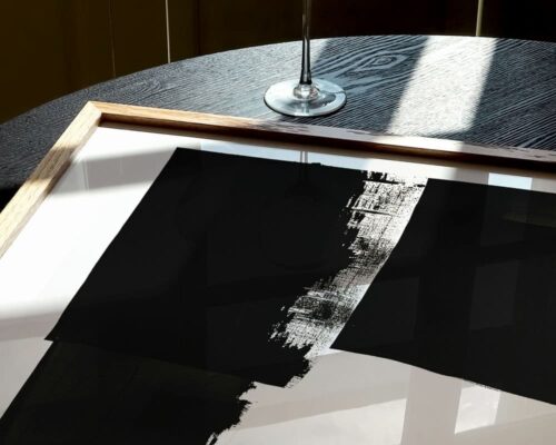 ⁦תמונה למשרד בעיצוב אבסטרקט משיכות מכחול רחבות בשחור לבן⁩ – תמונה ⁦5⁩