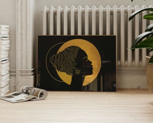 ⁦תמונה מעל הספה בעיצוב מינימליסטי אישה ושמש בשחור וזהב⁩ – תמונה ⁦2⁩