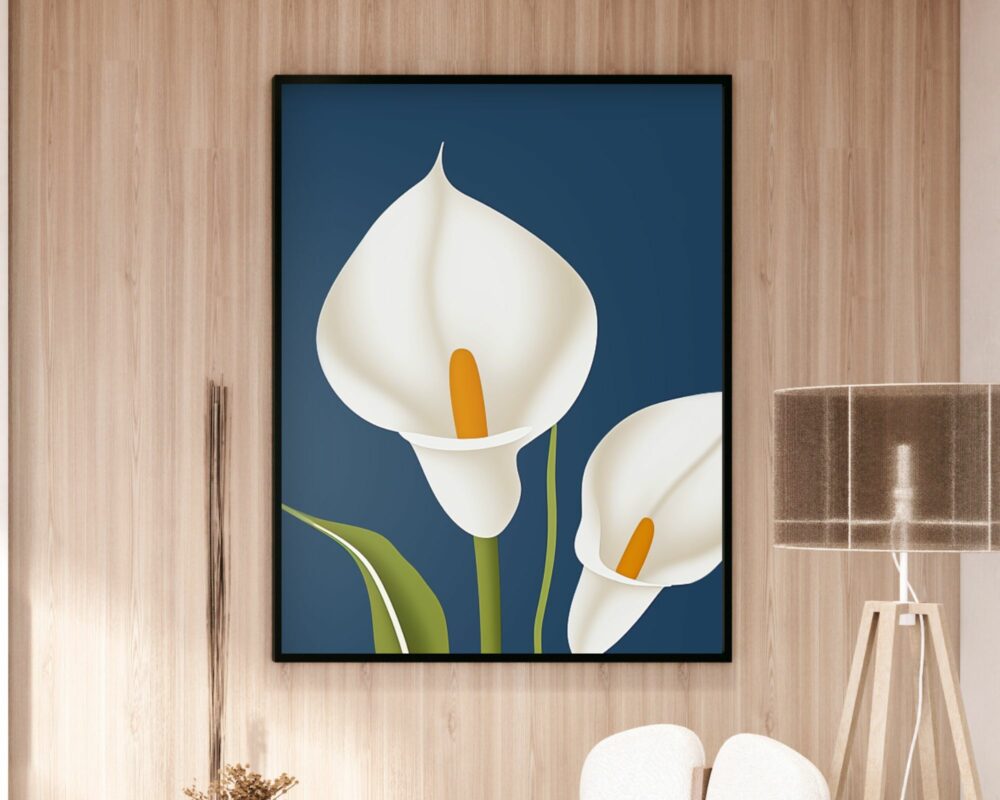 תמונה מודרנית ומינימליסטית לסלון עיצוב מינימליסטי קאלות לבנות על רקע כחול ממוסגרת יפה ותלויה על קיר עץ בהיר. מתחת לציור שולחן מעוטר במנורת בז' וכמה פריטי עיצוב לבנים.