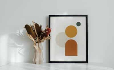 תמונות אבסטרקט גדולות לסלון – למה לבחור באמנות אבסטרקטית?