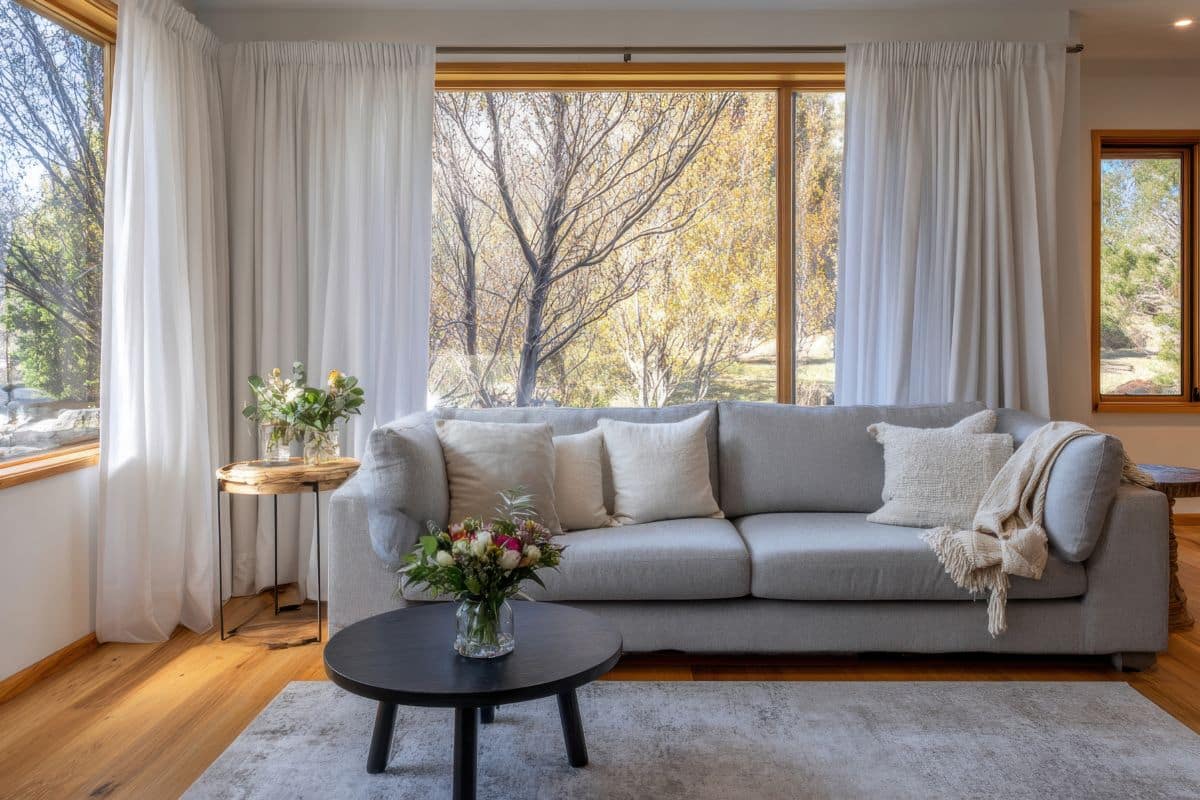 איך לבחור תמונות לסלון כפרי